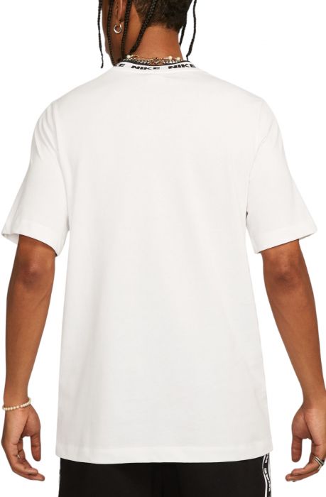 Nike white Sportswear T-shirt FB7309-100