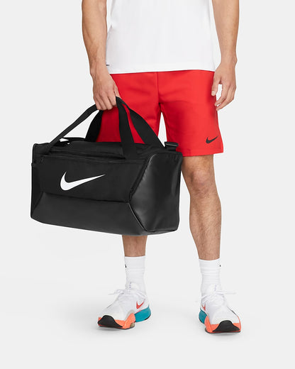 Nike Brasilia 9.5 Gym Bag Unisex Adult BA5957-010 Noir /Blanc Chwicha